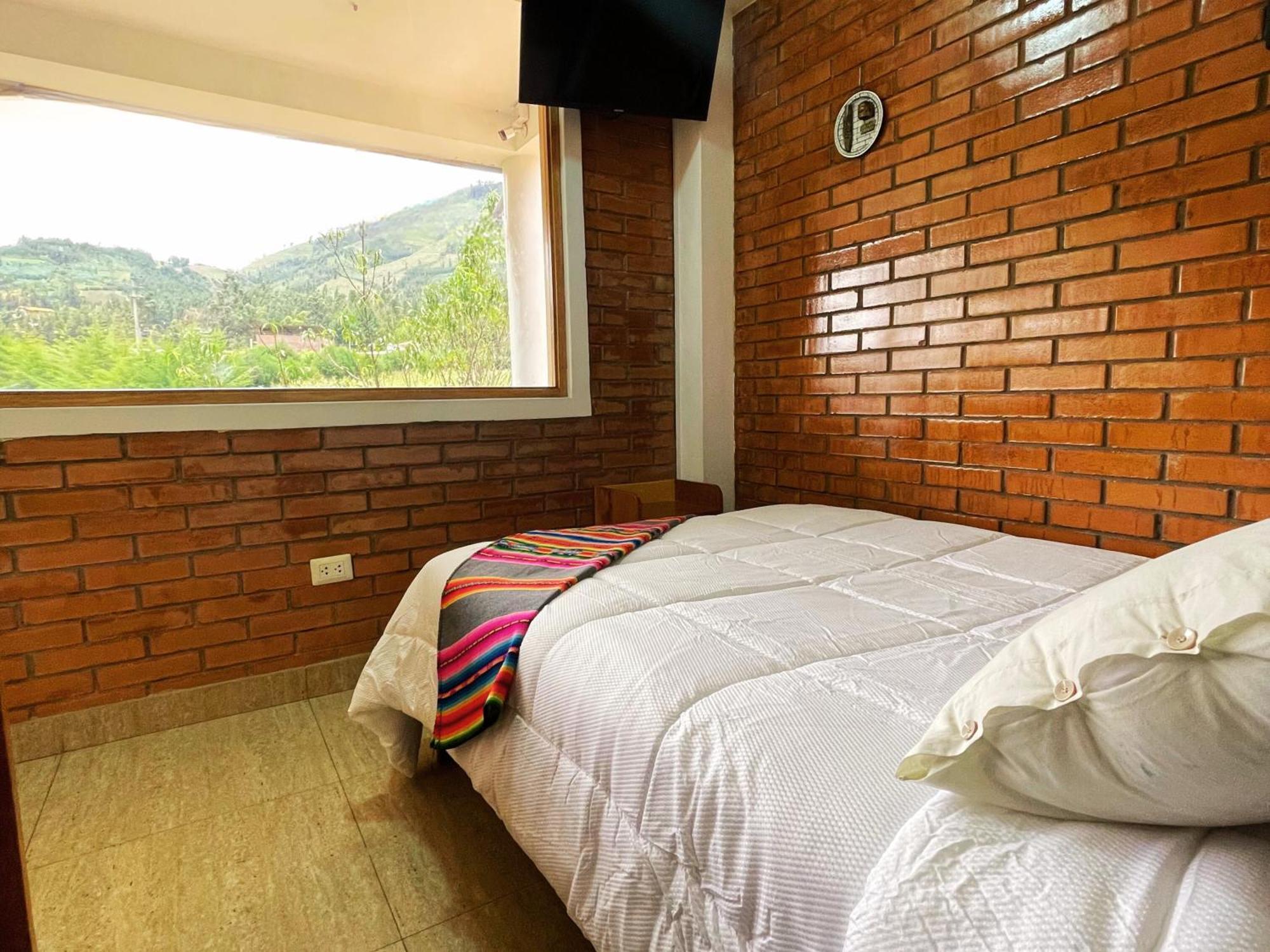 Runaway Eco Hotel Carhuaz المظهر الخارجي الصورة